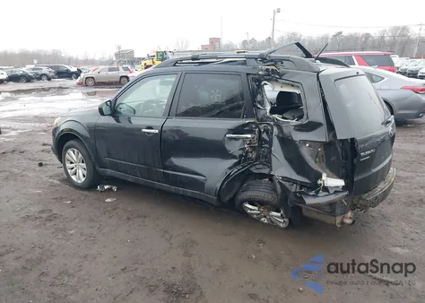 2011 Subaru Forester 2.5X Premium z USA, uszkodzony, nr VIN JF2SHADC4BH749384